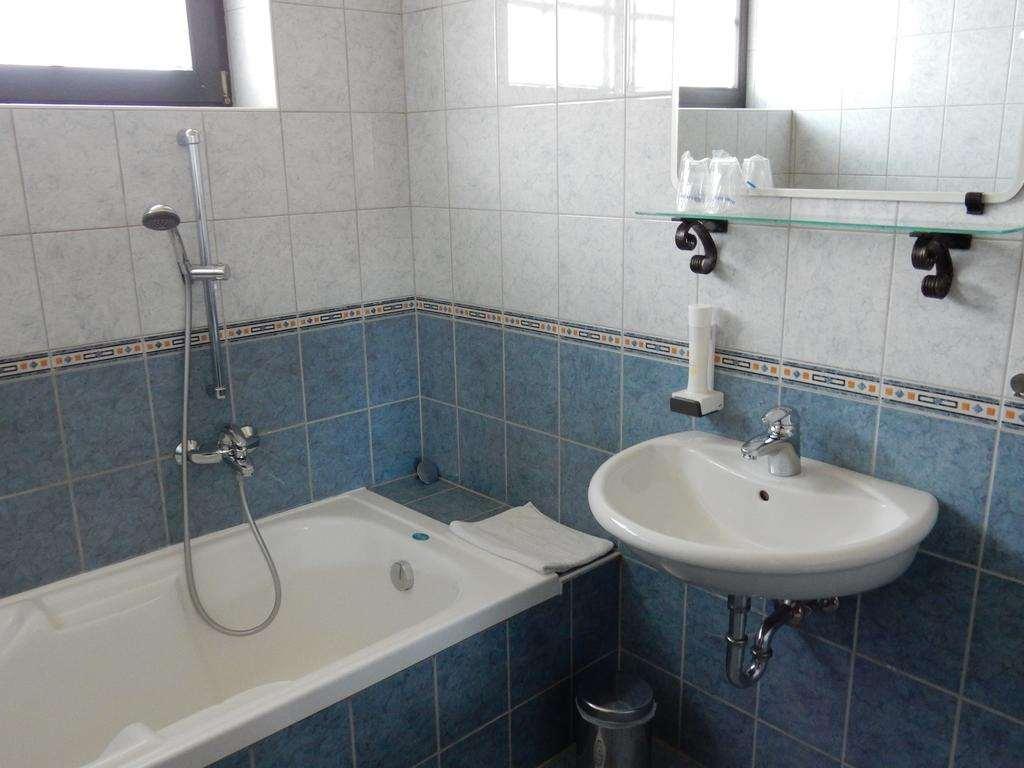 Garni Hotel Terano Maribor Bilik gambar
